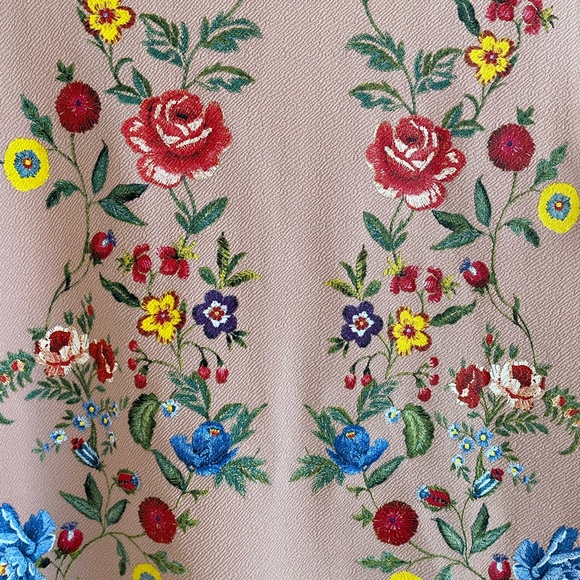 Zara Midi Dress in Coral with flowers size Large - Picture 2 of 4